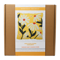Charger l'image dans la visionneuse de la galerie, KIT BRODERIE POINCON - COUSSIN MARGUERITE
