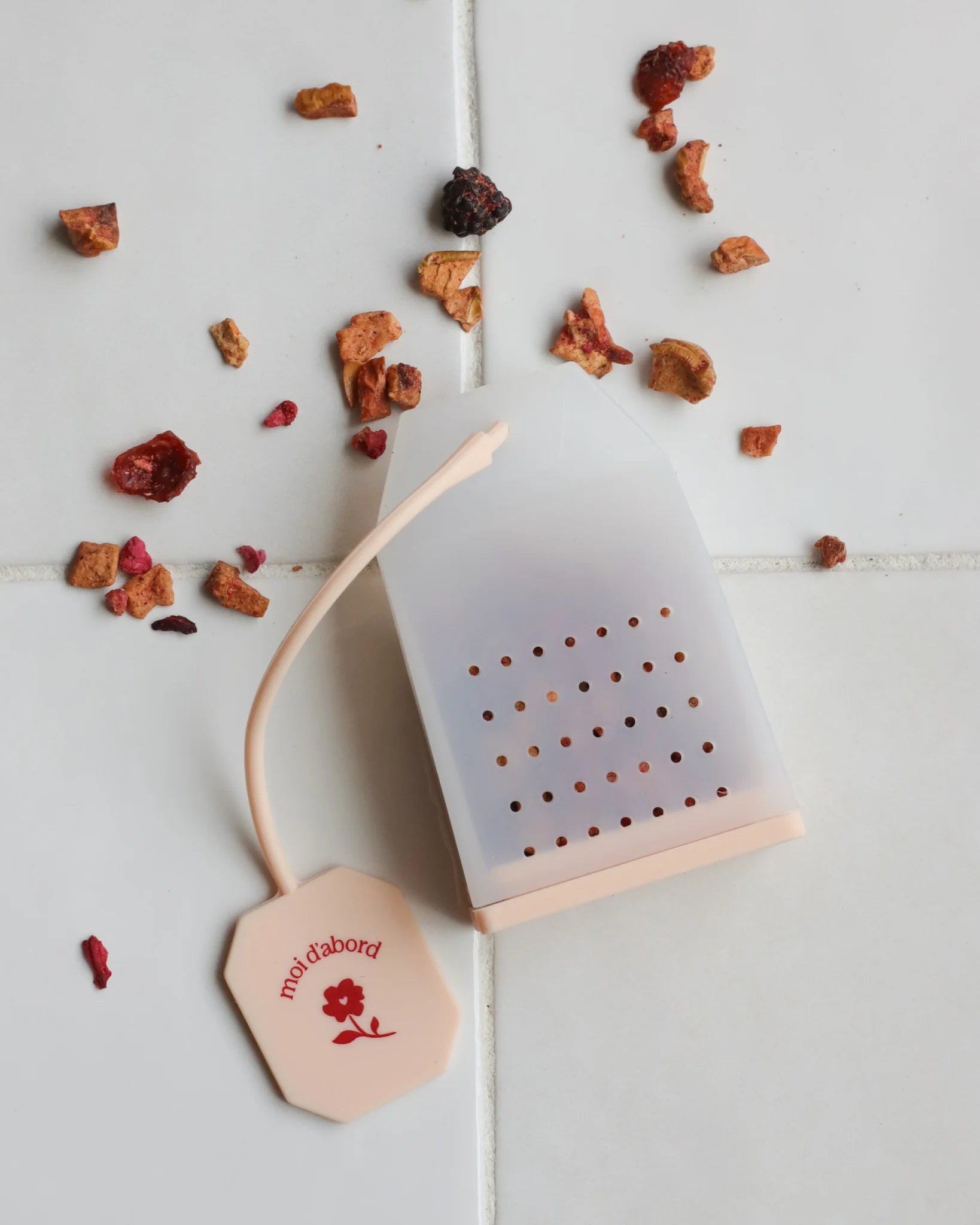 INFUSEUR A THE EN SILICONE MOI D'ABORD