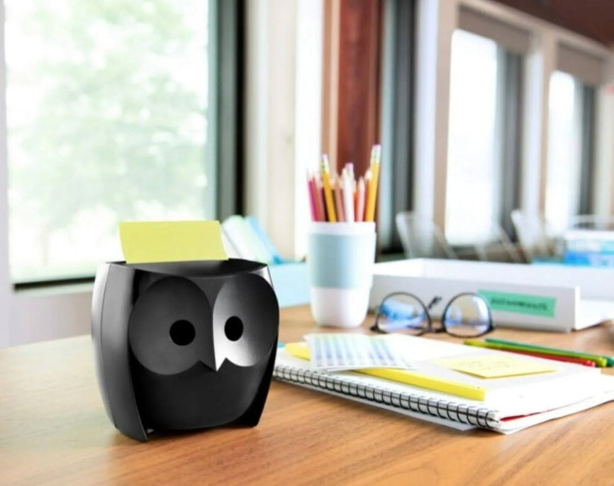 Distributeur feuillets "Post-it" 3 x 3" forme Hibou noir