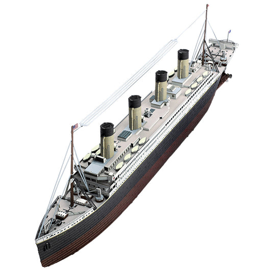 METAL EARTH -  RMS TITANIC PREMIUM SERIES