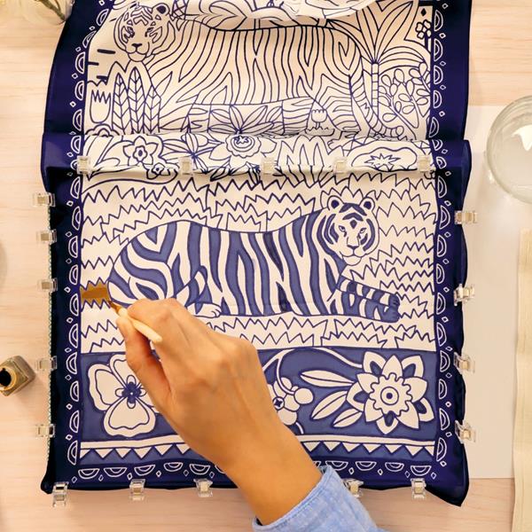 ATELIER #10 -  PEINTURE SUR SOIE FELINS