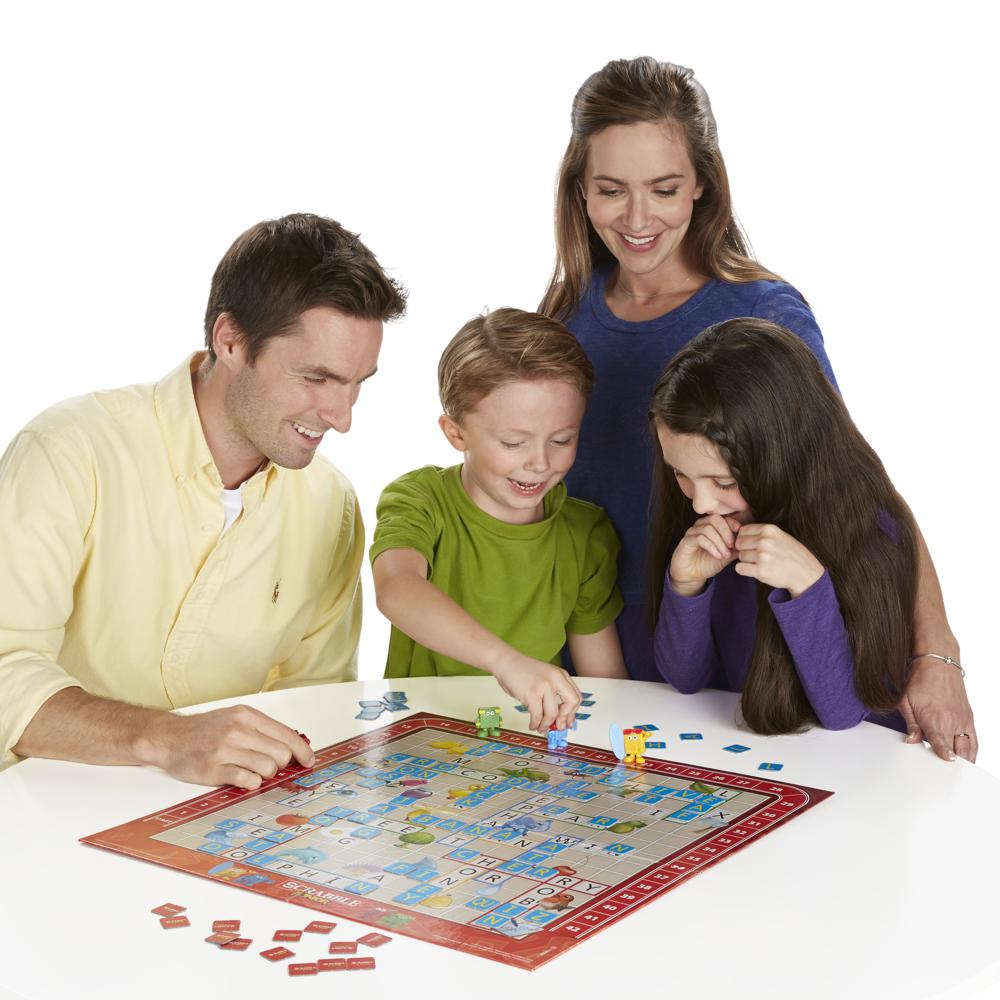 HASBRO - SCRABBLE JUNIOR