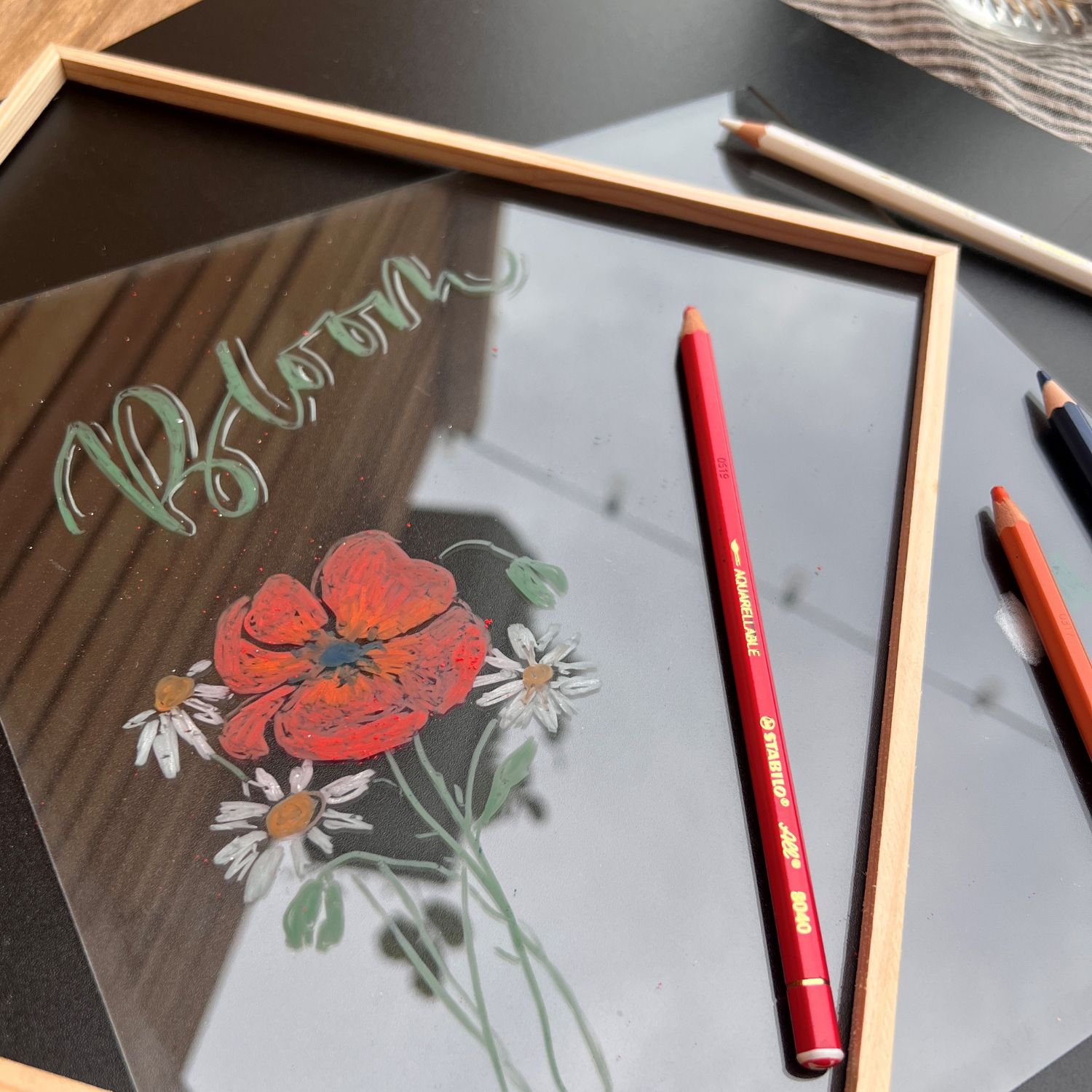 CRAYON DE BOIS STABILO BLANC