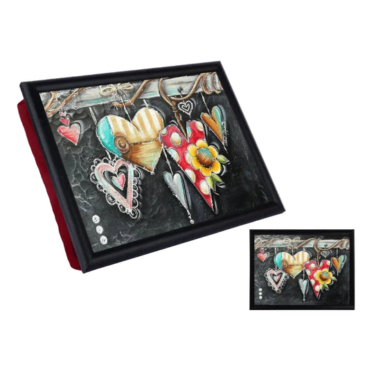 COUSSIN DE LECTURE - GUIRLANDE DE COEURS