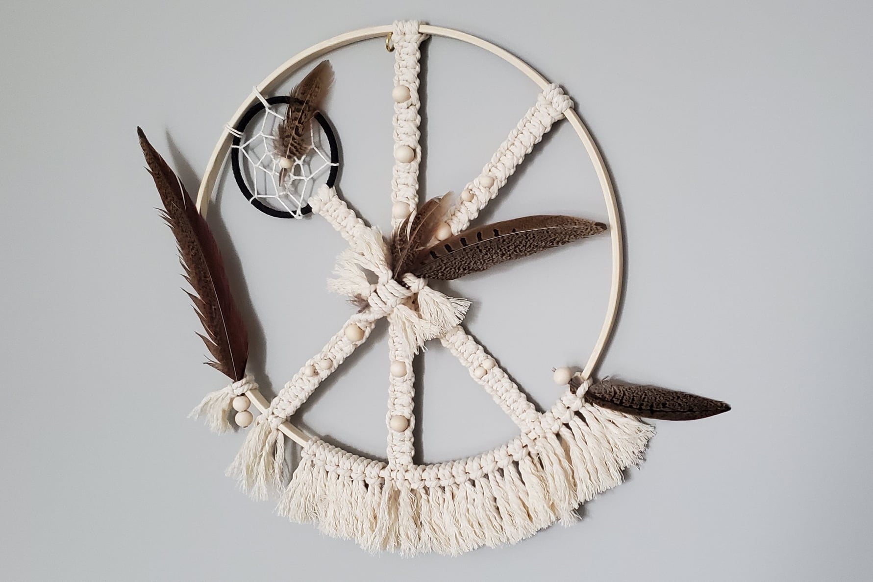 PLUMES DE RÊVES - CAPTEUR  DE RÊVES "LE BOHÉMIEN"