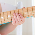 Charger l'image dans la visionneuse de la galerie, HAPE - MINI-GUITARE FLOWER POWER
