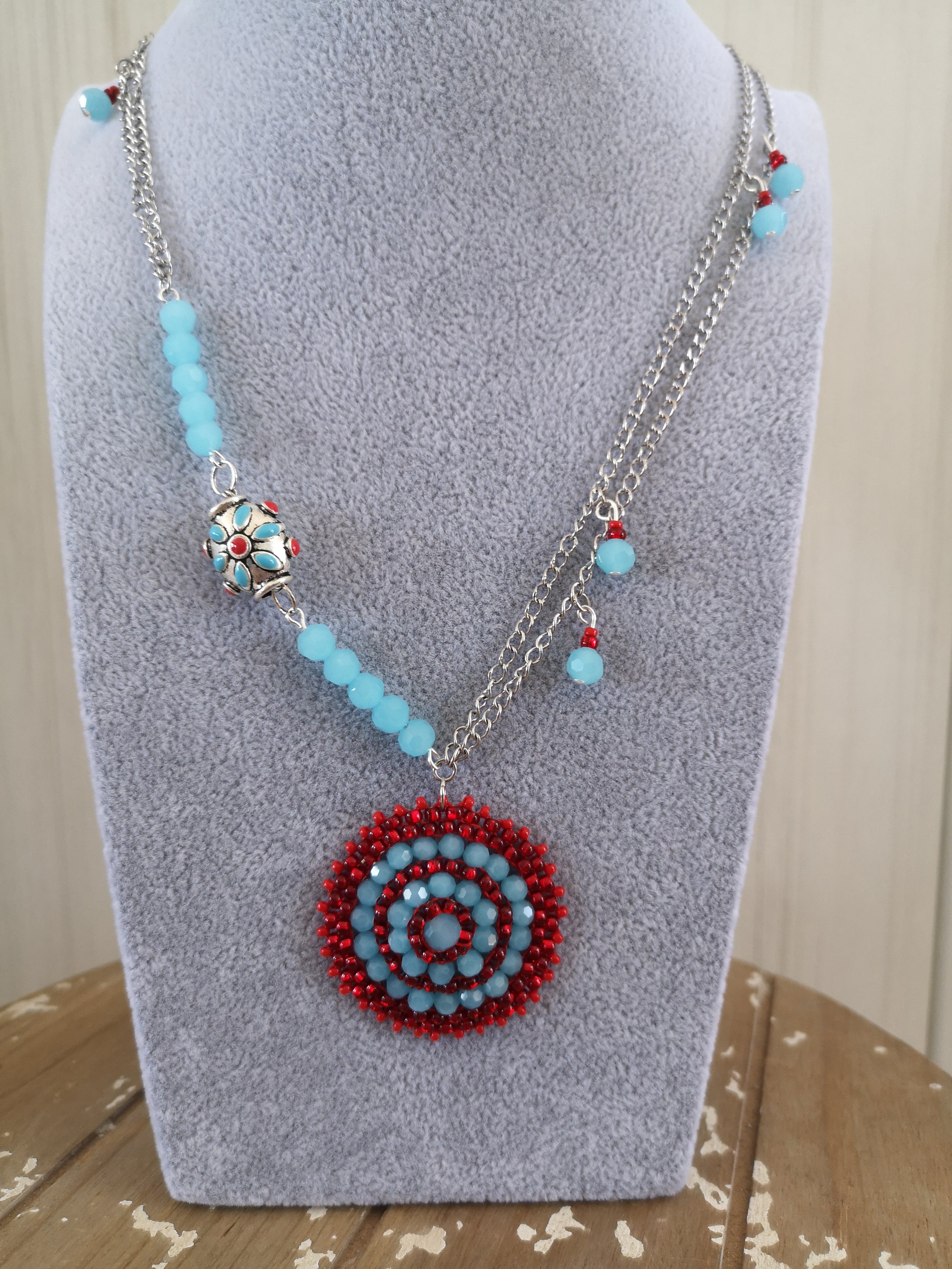 PLUMES DE REVES - COLLIER "CIEL ROUGE"